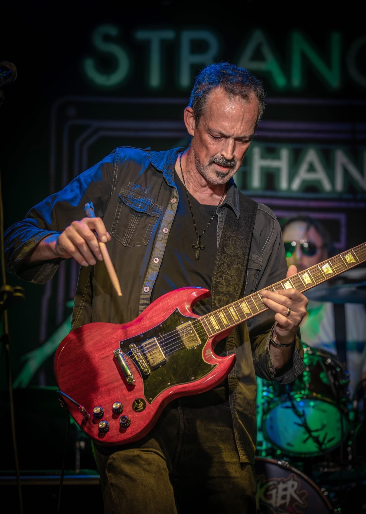 Jason Wells Performance 1